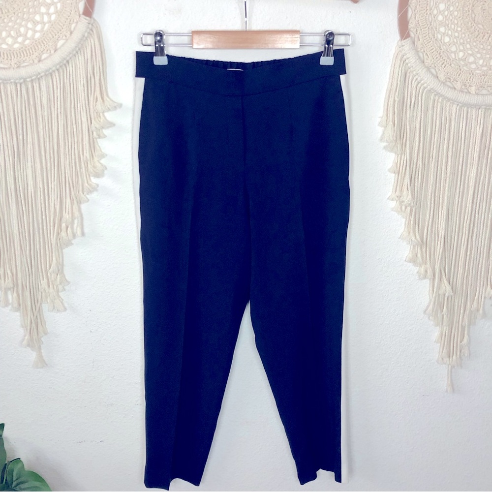 Aritzia Babaton dark blue tuxedo stripe cropped pants size 2